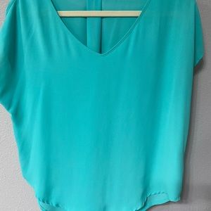 Green boutique flowy top